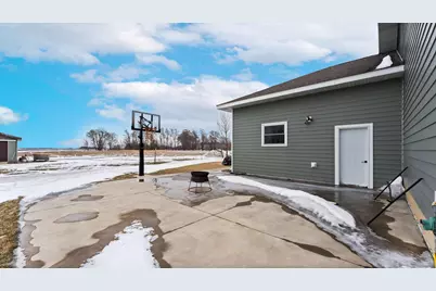 45 Robert, Elrosa, MN 56325 - Photo 63