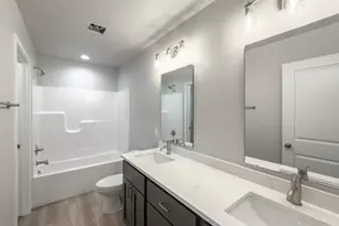 3240 36th Ave S, Moorhead, MN 56560 - Photo 17