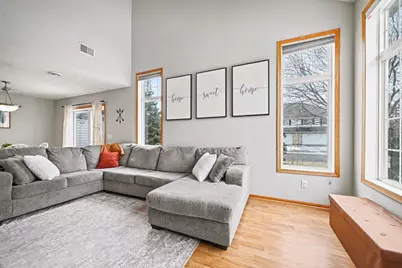 17075 Eagleview Way, Farmington, MN 55024 - Photo 3