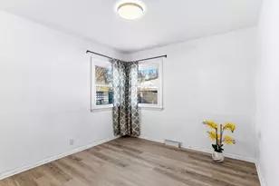 9000 Cedar Lk Rd S, Saint Louis Park, MN 55426 - Photo 17