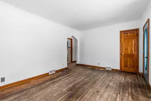 1822 Nevada Ave E, Saint Paul, MN 55119 - Photo 5