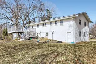 5705 Phoenix St, Golden Valley, MN 55422 - Photo 7