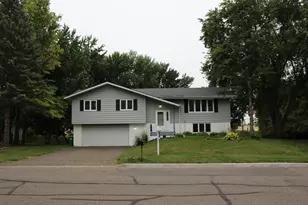 5705 Phoenix St, Golden Valley, MN 55422 - Photo 1