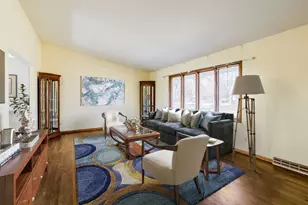 5705 Phoenix St, Golden Valley, MN 55422 - Photo 3