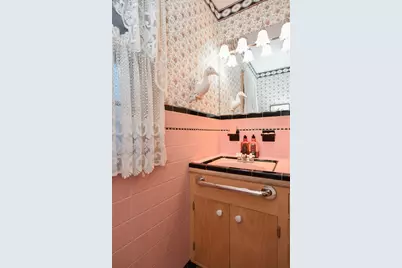 1864 Albert Street N, Falcon Heights, MN 55113 - Photo 13