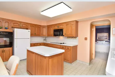 1864 Albert Street N, Falcon Heights, MN 55113 - Photo 7