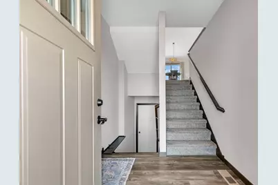 4617 8th Street NE, Saint Cloud, MN 56304 - Photo 3