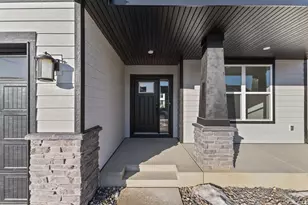 8866 Periwinkle Blvd, Woodbury, MN 55129 - Photo 3