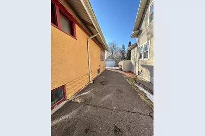 1022 Wakefield Avenue, Saint Paul, MN 55106 - Photo 11