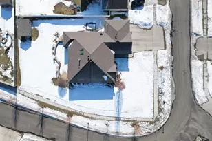 6810 24th Street S, Fargo, ND 58104 - Photo 5