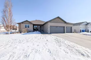 6810 24th Street S, Fargo, ND 58104 - Photo 3