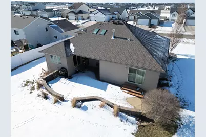 6810 24 Street S, Fargo, ND 58104 - Photo 7