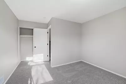 5908 83rd Parkway N, Brooklyn Park, MN 55443 - Photo 11