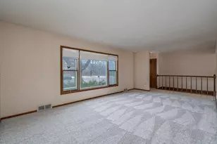 123 Knollcrest Dr, Mankato, MN 56001 - Photo 7