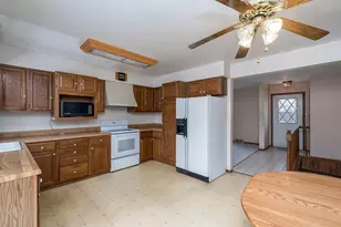 123 Knollcrest Dr, Mankato, MN 56001 - Photo 9