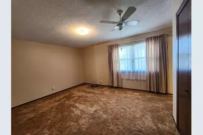 105 E Hawthorne Street, Albert Lea, MN 56007 - Photo 27