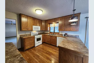 105 E Hawthorne Street, Albert Lea, MN 56007 - Photo 13