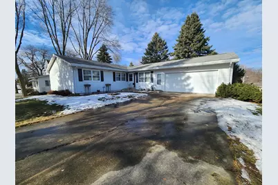 105 E Hawthorne Street, Albert Lea, MN 56007 - Photo 41