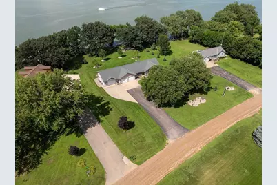 4 S Fox Lake Drive E, Sherburn, MN 56171 - Photo 1