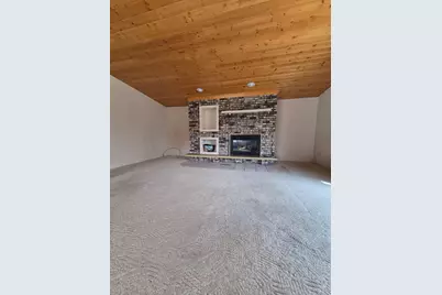 245 N Broadway, Alden, MN 56009 - Photo 9