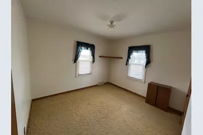 245 N Broadway, Alden, MN 56009 - Photo 17