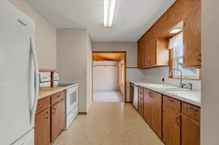245 N Broadway, Alden, MN 56009 - Photo 31