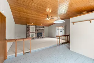 245 N Broadway, Alden, MN 56009 - Photo 5