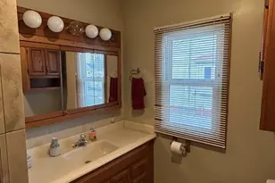 245 N Broadway, Alden, MN 56009 - Photo 13