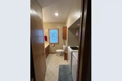 245 N Broadway, Alden, MN 56009 - Photo 15