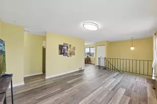 6890 Grenwich Ln N, Oakdale, MN 55128 - Photo 3