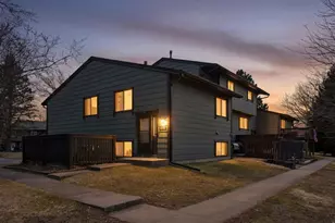 6890 Grenwich Ln N, Oakdale, MN 55128 - Photo 35