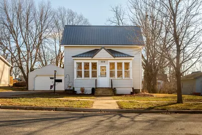 309 Center Avenue, Spring Valley, MN 55975 - Photo 1