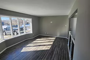 1390 Roosevelt Rd, Hastings, MN 55033 - Photo 9