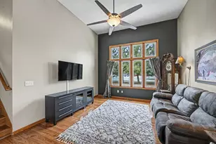 8068 Jody Ave S, Cottage Grove, MN 55016 - Photo 5