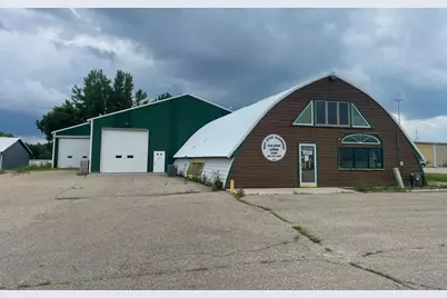 404 Airport Road, Albert Lea, MN 56007 - Photo 1