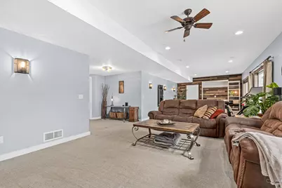 1821 Foothill Trail, Shakopee, MN 55379 - Photo 37