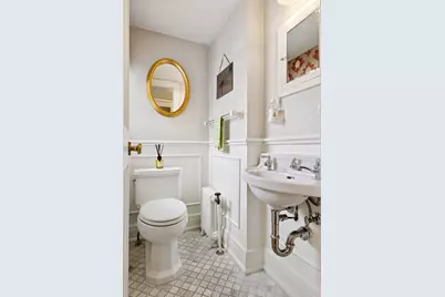 2116 W Lake Of The Isles Parkway, Minneapolis, MN 55405 - Photo 33