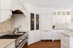 2116 W Lake of the Isles Pkwy, Minneapolis, MN 55405 - Photo 27
