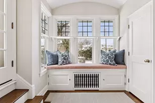 2116 W Lake of the Isles Pkwy, Minneapolis, MN 55405 - Photo 35