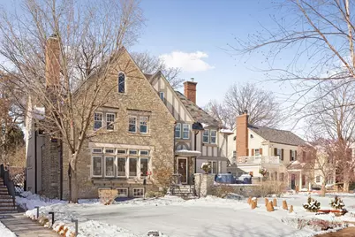 2116 W Lake Of The Isles Parkway, Minneapolis, MN 55405 - Photo 9