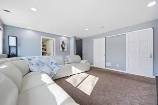 236 Ardennes Ave E, Shakopee, MN 55379 - Photo 25