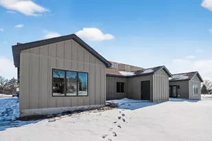 1065 Legend Ln, River Falls, WI 54022 - Photo 27