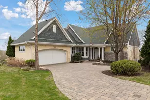 1360 Skyline Dr, Golden Valley, MN 55422 - Photo 1