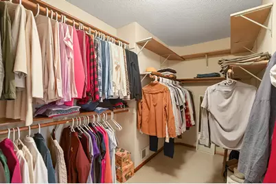 11990 Creekridge Lane, Chaska, MN 55318 - Photo 25