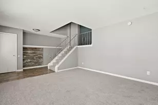 1321 Circle Terrace Blvd NE, Columbia Heights, MN 55421 - Photo 3