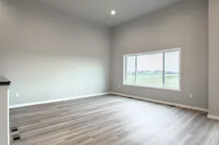 1872 19th Ave N, Wahpeton,  58075 - Photo 9