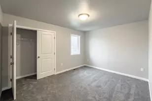 1872 19th Ave N, Wahpeton,  58075 - Photo 19