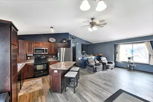 122 Dogwood St NE, Lonsdale, MN 55046 - Photo 9