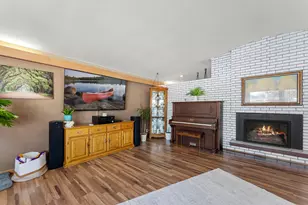 832 Birch St S, Cambridge, MN 55008 - Photo 3