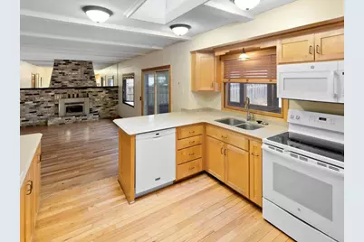 12500 69th Avenue N, Maple Grove, MN 55369 - Photo 17